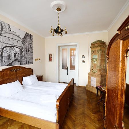The Historical Family Nest In City Centre Lviv Ngoại thất bức ảnh