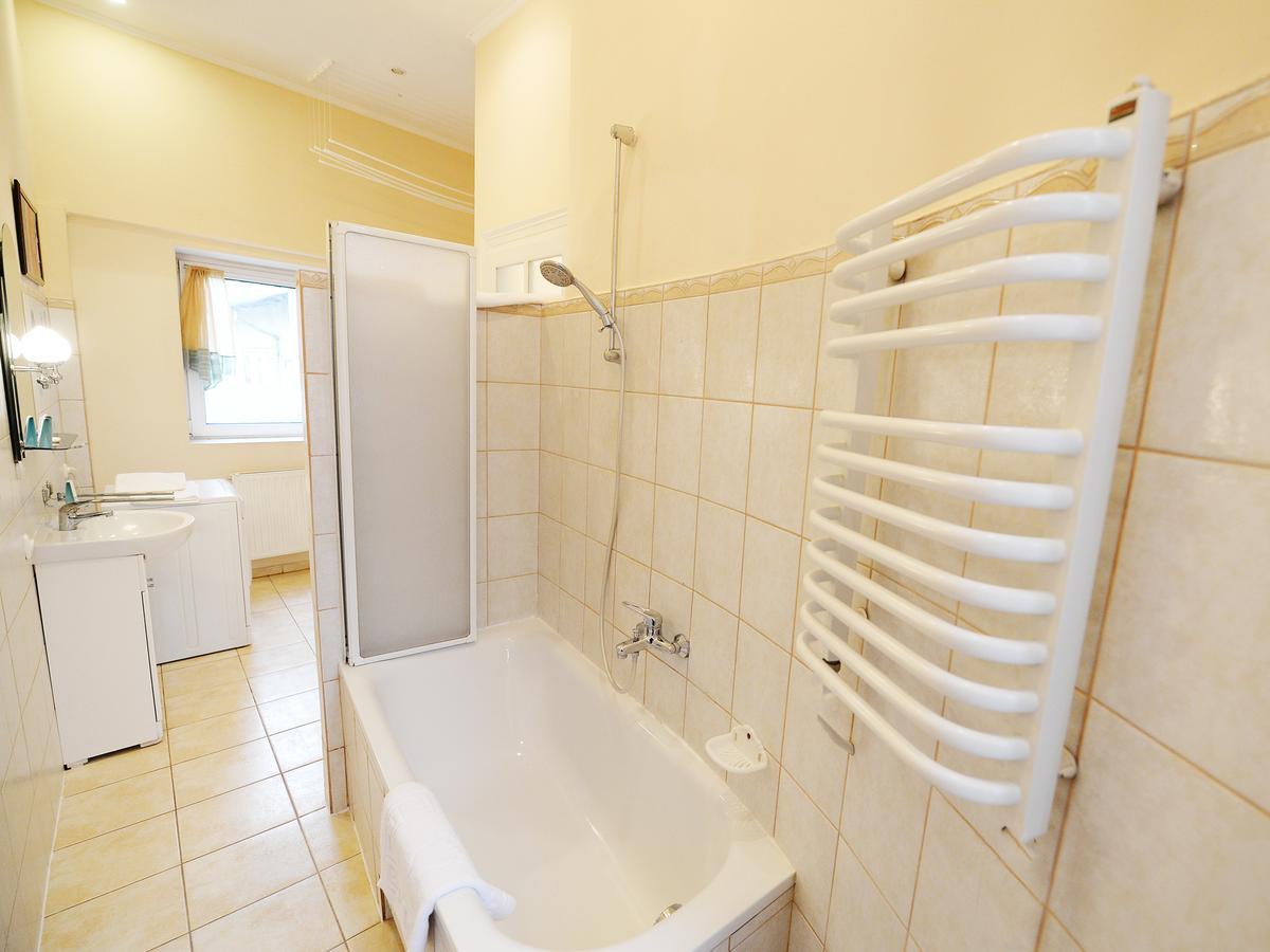 The Historical Family Nest In City Centre Lviv Ngoại thất bức ảnh