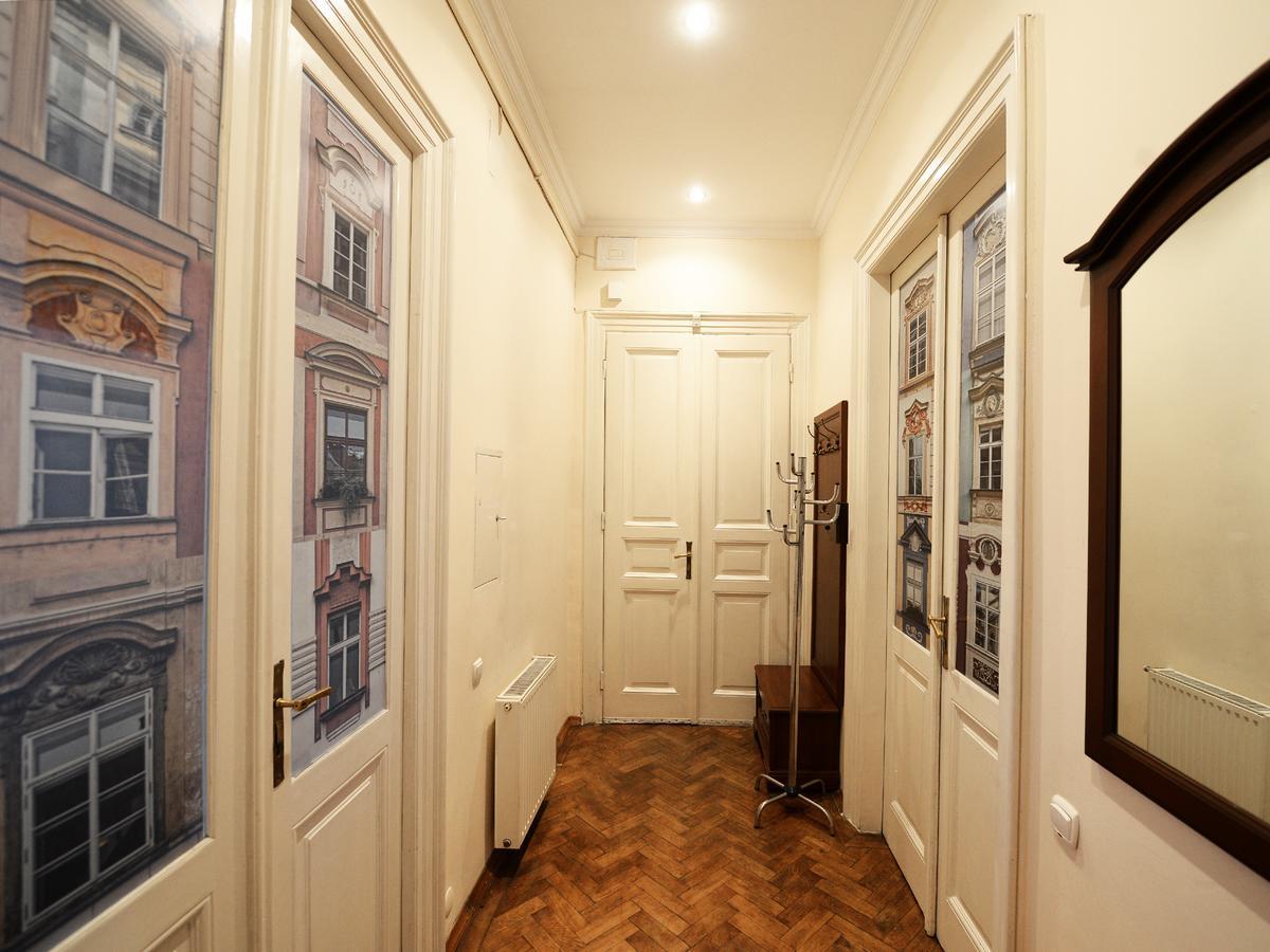 The Historical Family Nest In City Centre Lviv Ngoại thất bức ảnh