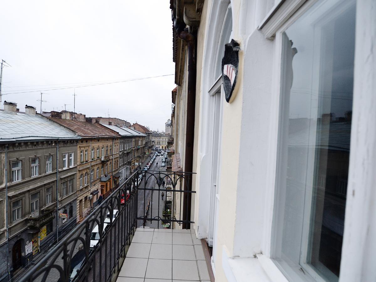 The Historical Family Nest In City Centre Lviv Ngoại thất bức ảnh